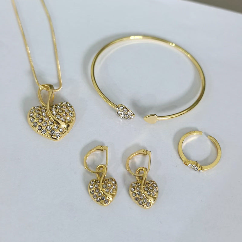 Fashion Heart-shaped Clavicle Peach Heart Wedding Bracelets