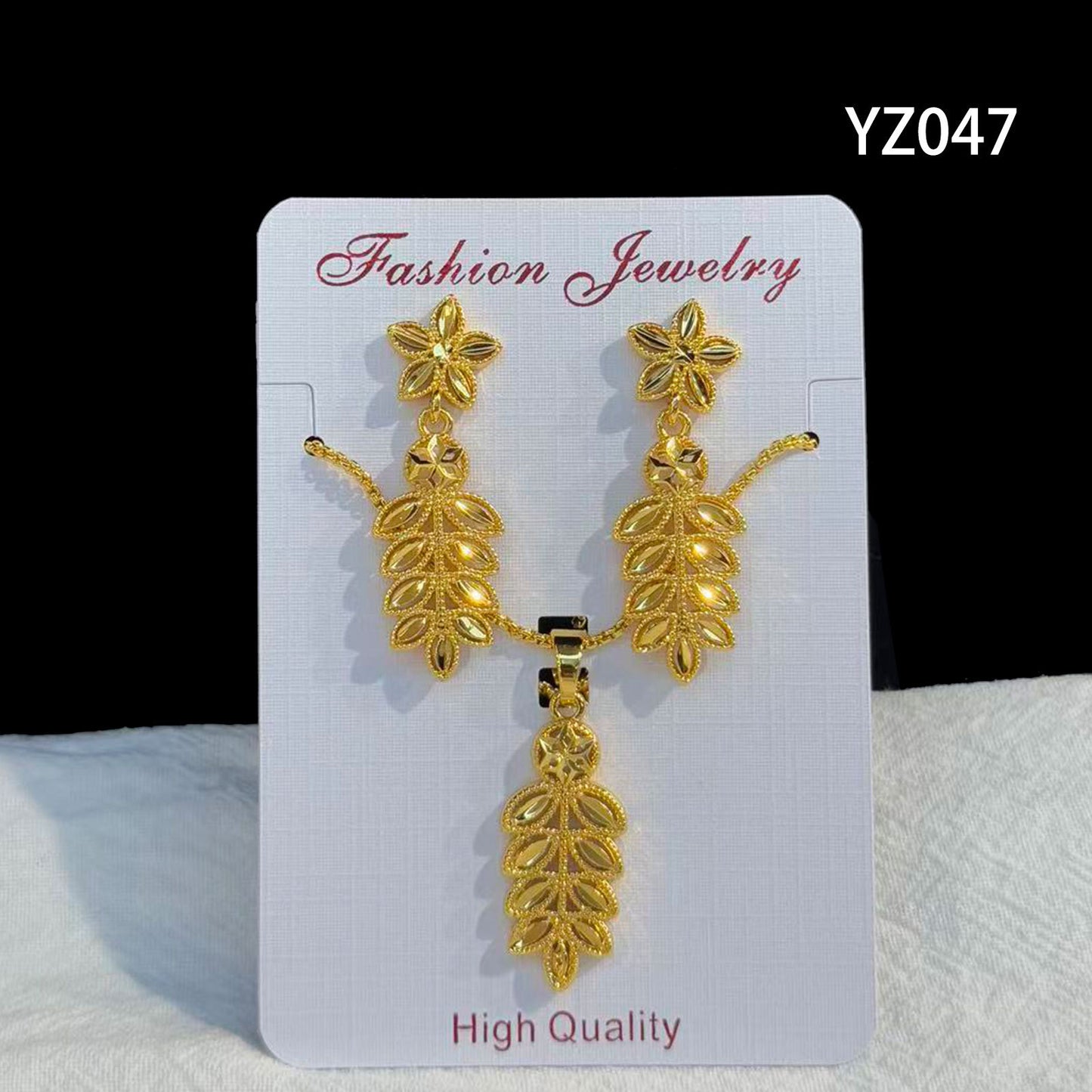 Love Heart Flowers Ear Medium Suit Pendants