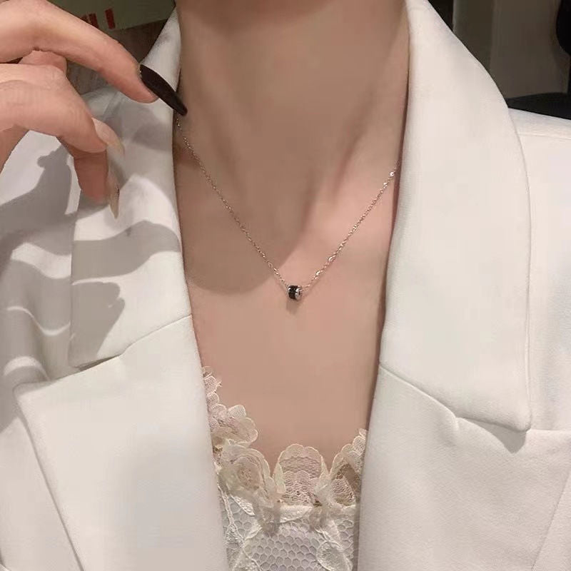 Women's Small Waist For Light Luxury Minority Exquisite Refined Grace Necklace