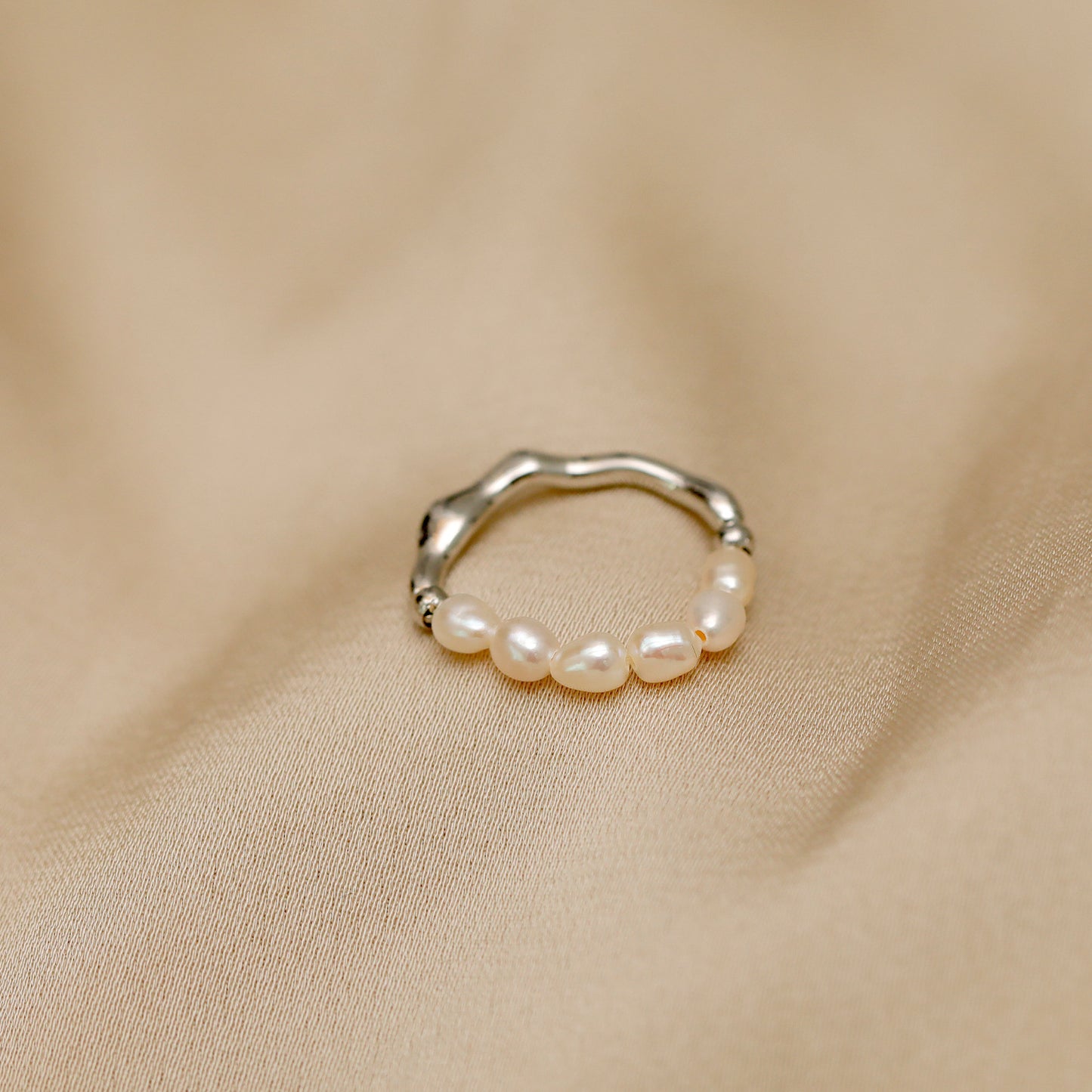 Women's Freshwater Pearl Design Style Fashion Rings
