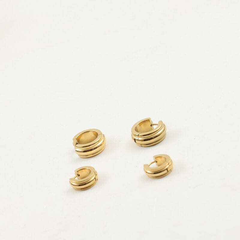 Arc Surface Can Be Opened Titanium Steel Gold Stud Earrings