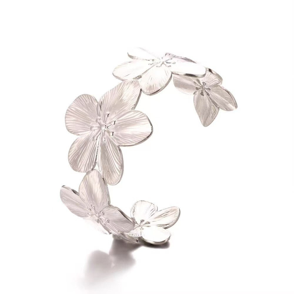Retro With Opening Metal Exaggerated Design Flower Stainless Steel Bracelets