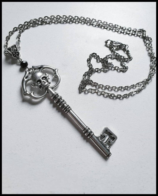 Casual New Versatile Vintage Key Accessory Necklaces