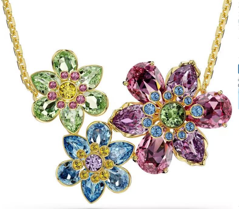 Austrian Crystal Flowers Rich Candy Ear Jewelry Set