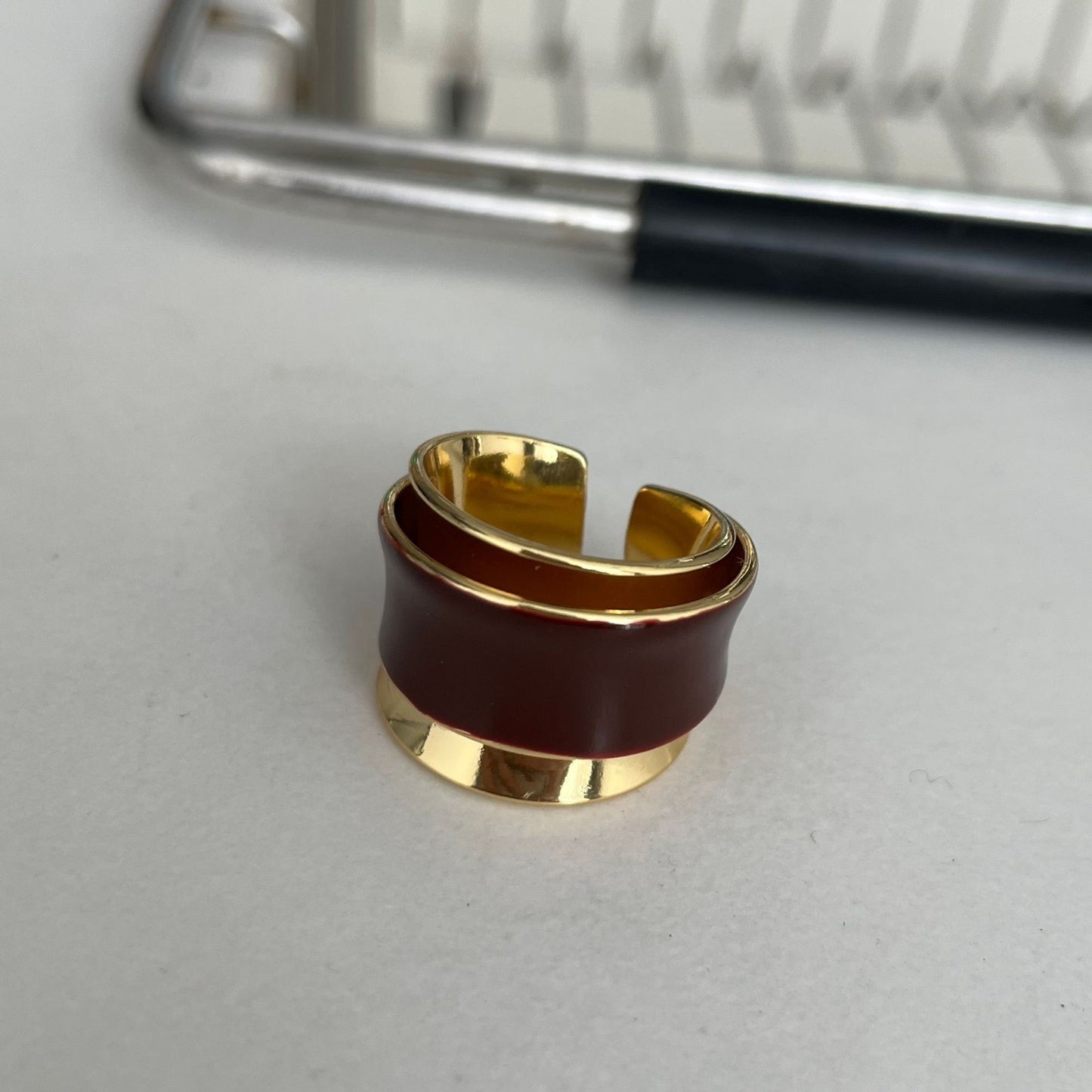 Chocolate High-grade Wine Red Enamel Drop Oil Love Heart Flowers Ring