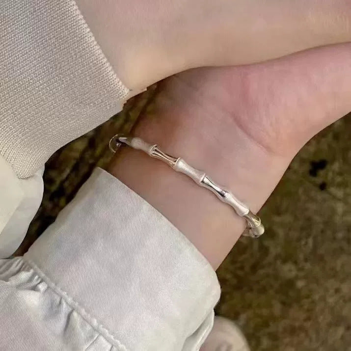 Women's High-grade Flash Zircon Simple Niche Exquisite Irregular Full Diamond Bracelet