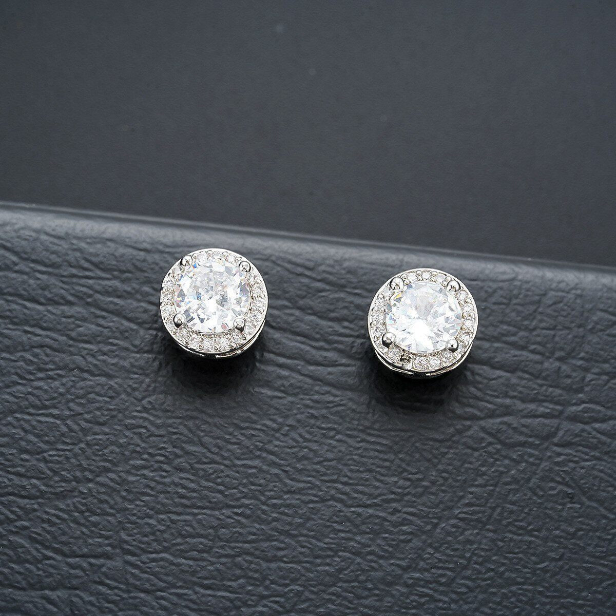 Men's Earless Light Luxury Fashion Female Niche Ear Clip