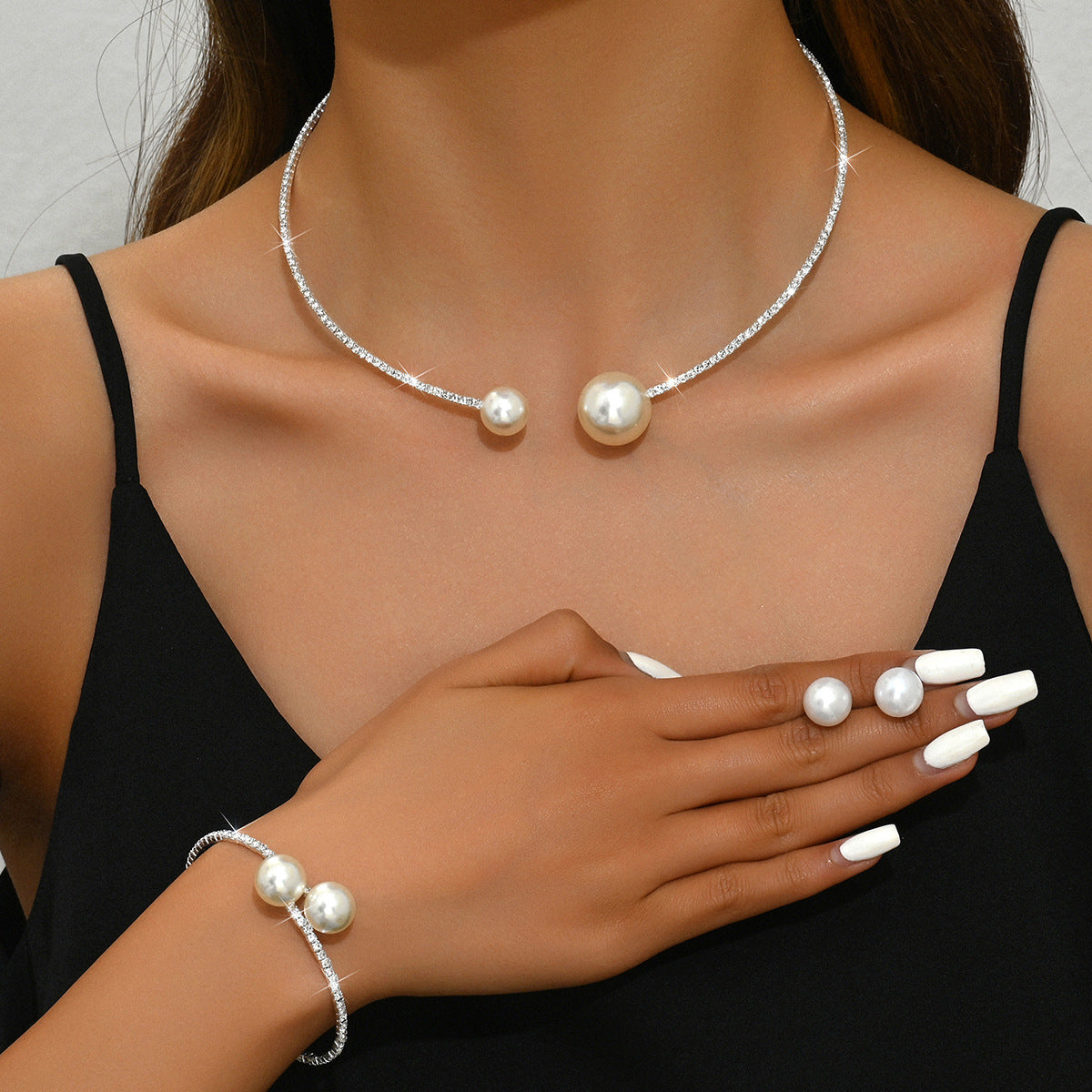 Bridal Elegant Shiny Rhinestone Pearl Neckband Jewelry Set