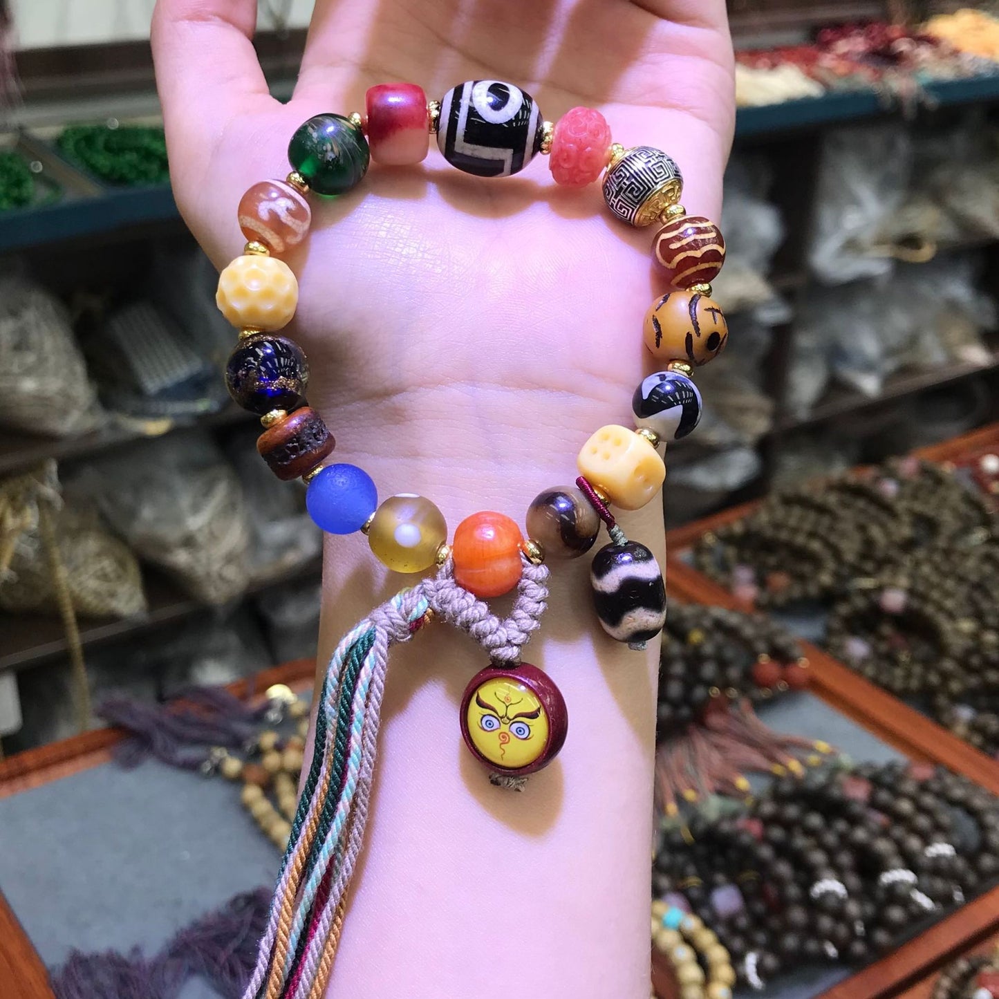 Women's Tooth Tibet Beads Yak Bone Hand-knitted Ornament Bracelets