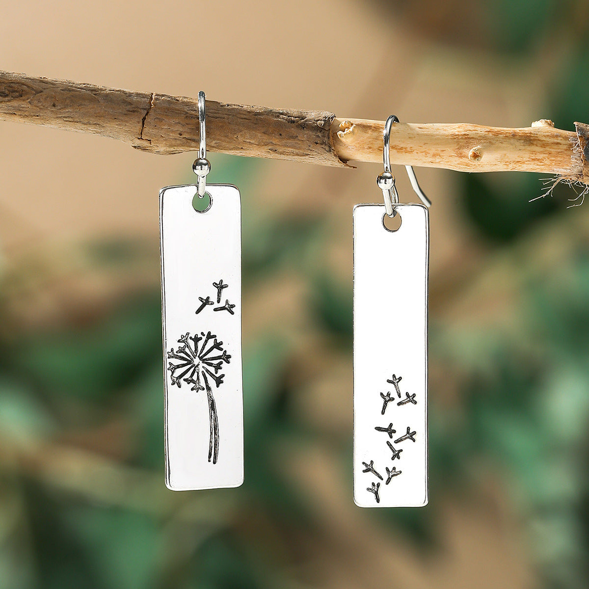Women's Simple Retro Dandelion Personalized Fashion Long Earrings