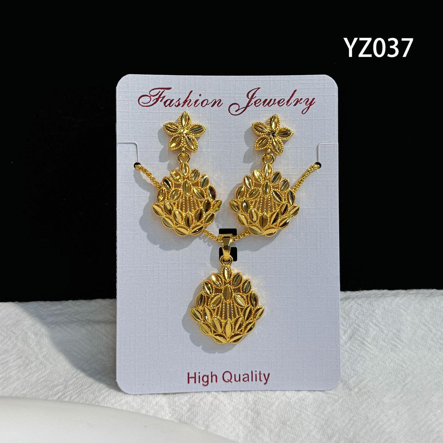 Love Heart Flowers Ear Medium Suit Pendants