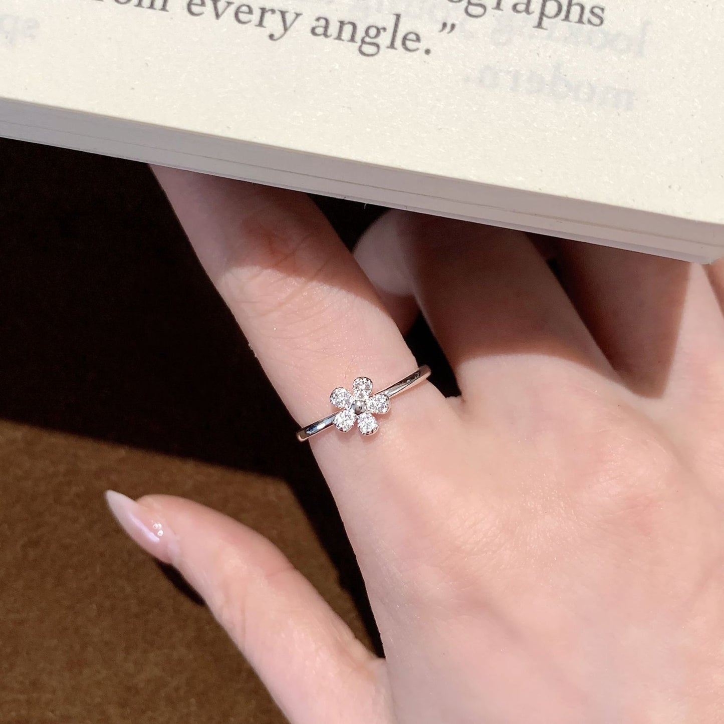 Niche Design Graceful Fashionable Twin Opening Index Rings