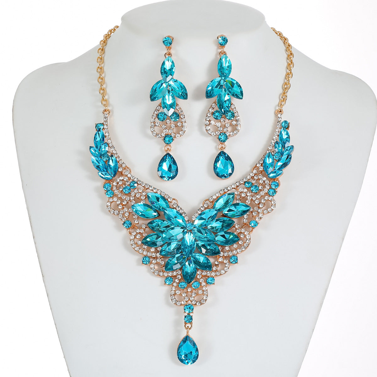 Women's High Profile Generous Retro Design Crystal Jewelry Set