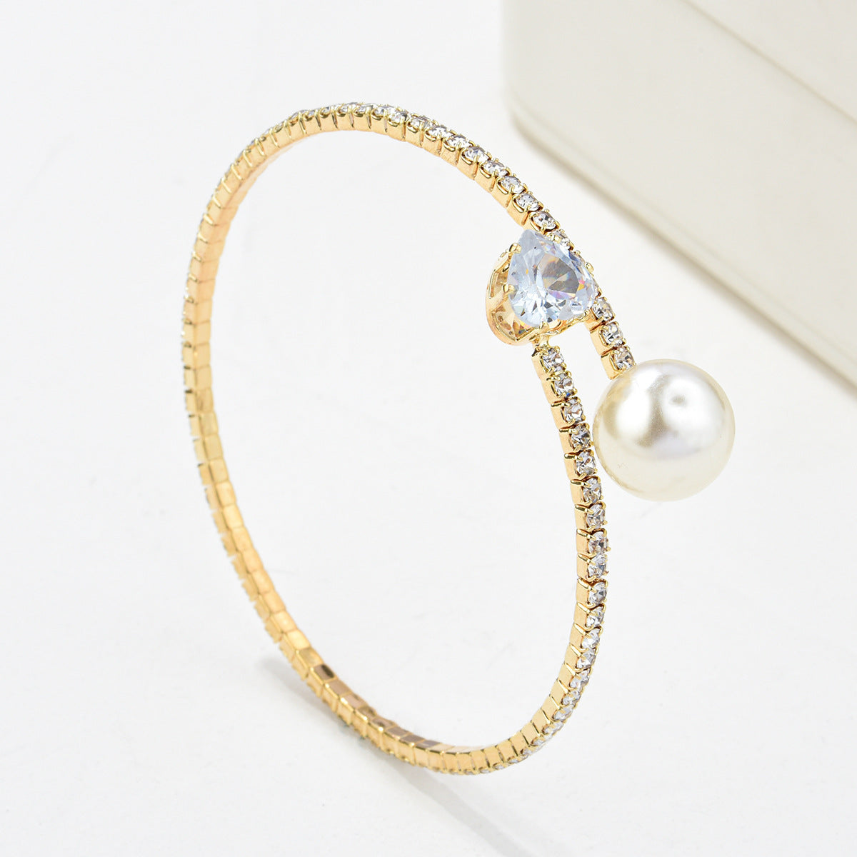 Fashion Bridal Elegant Shiny Rhinestone Pearl Single Row Hand Bracelet