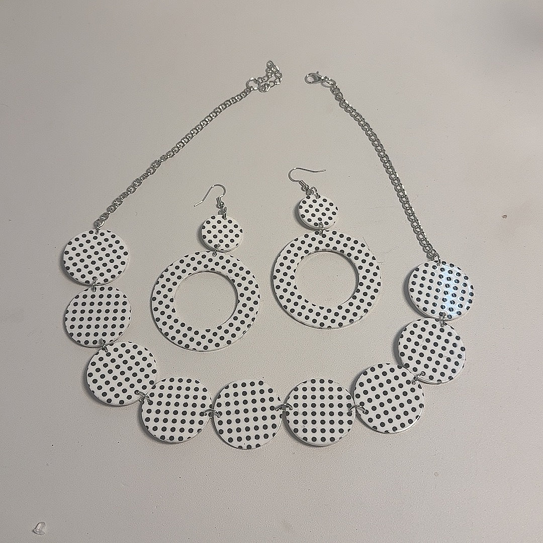 Women's Black White Red Dot Circle Acrylic Generation Retro Suit Jewelry Set