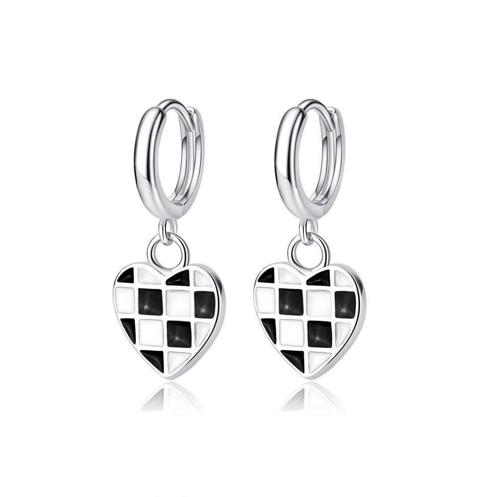 Epoxy Chessboard Plaid Heart-shaped Trendy Female Niche Design Mosaic Ear Earrings