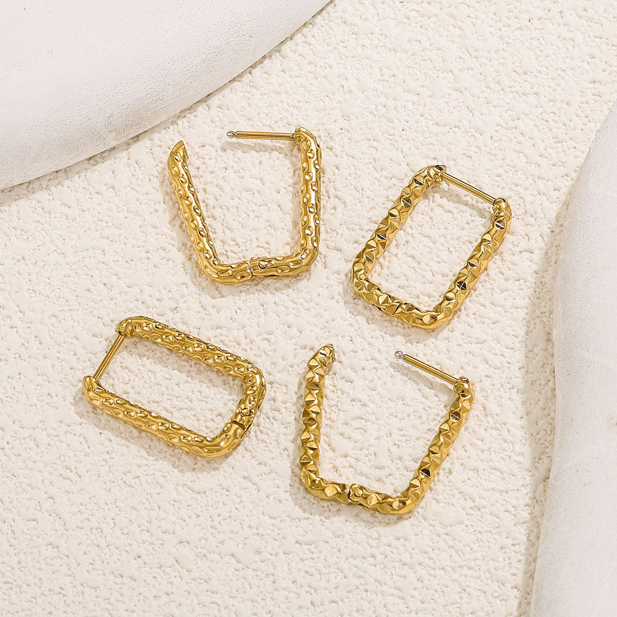 Niche Rectangular Irregular Hammer Pattern Clip High Fashion Personality Titanium Ear Buckle