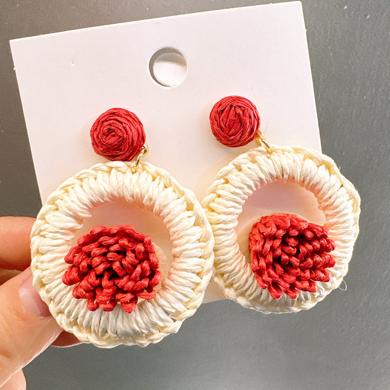 Style Seaside Vacation Exaggerated Wear Unique Straw Flower Round Design Earrings