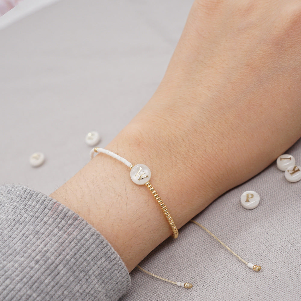 Bracelets de perles faits à la main avec boules dorées plaquées pour femmes