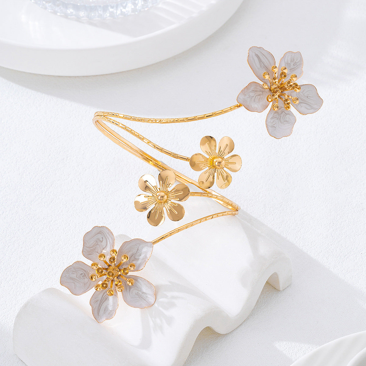 Flowers Armband Metal Opening Fashion Five Petal Flower Bracelet
