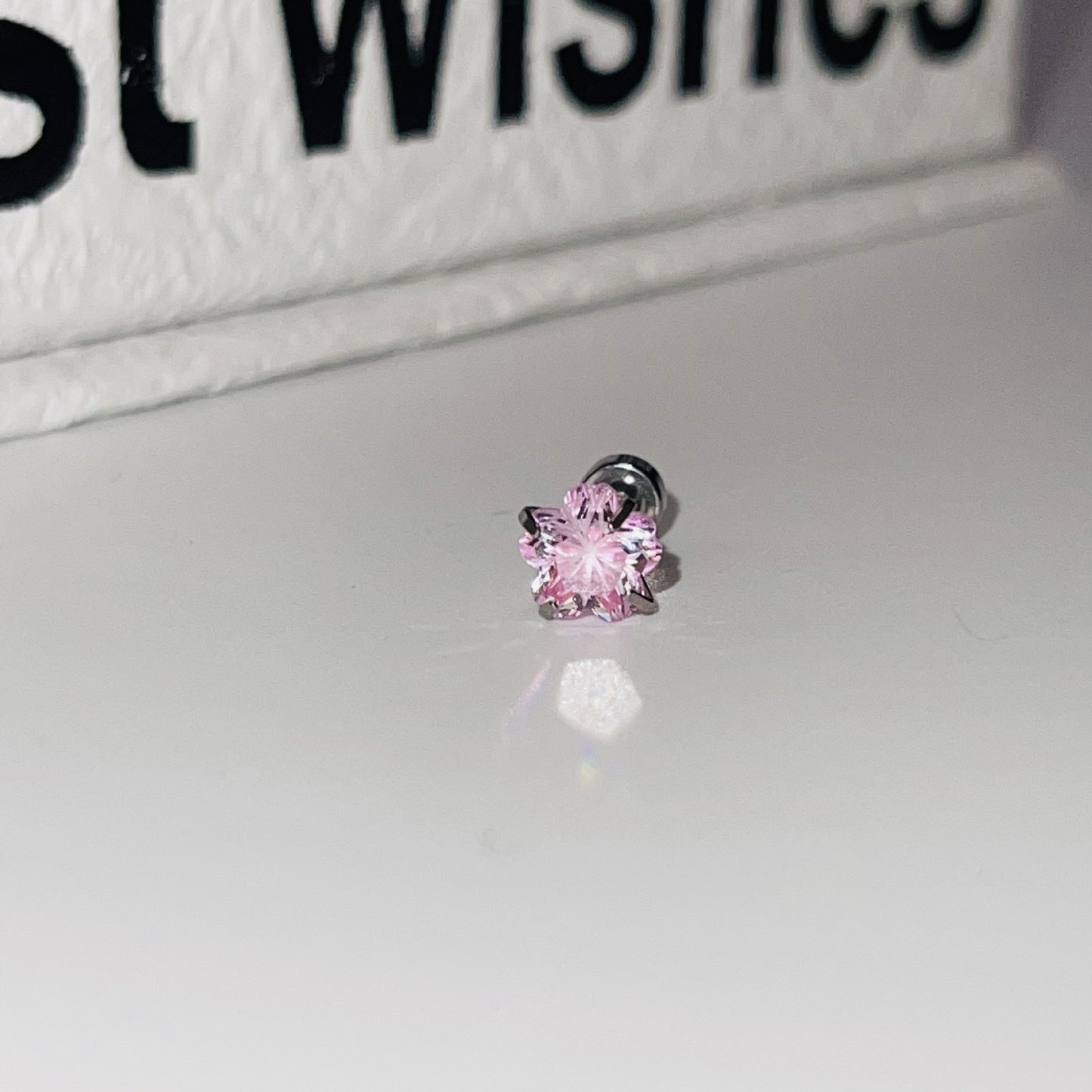 Cutting Flash Zircon Ear Bone Outer Spiral Titanium Steel Diamond Rings