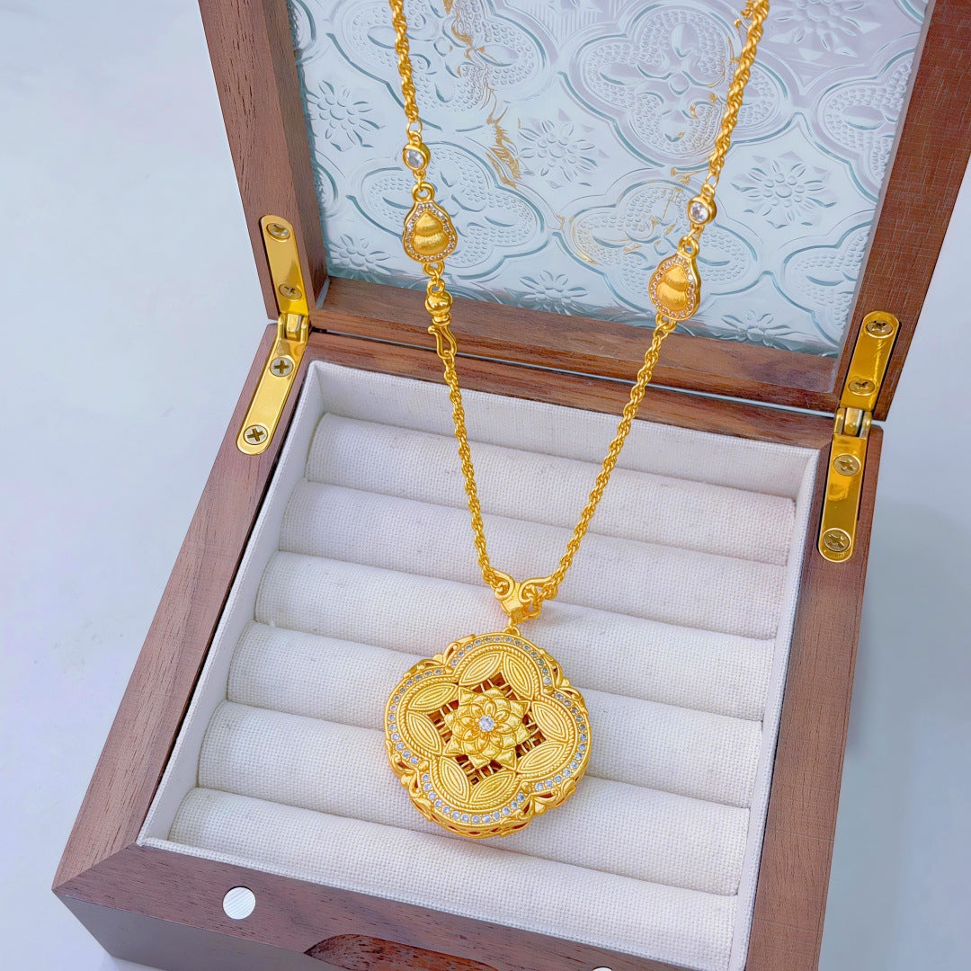 Ginkgo Leaf Variety Retro Affordable Luxury Fashion Design Necklace