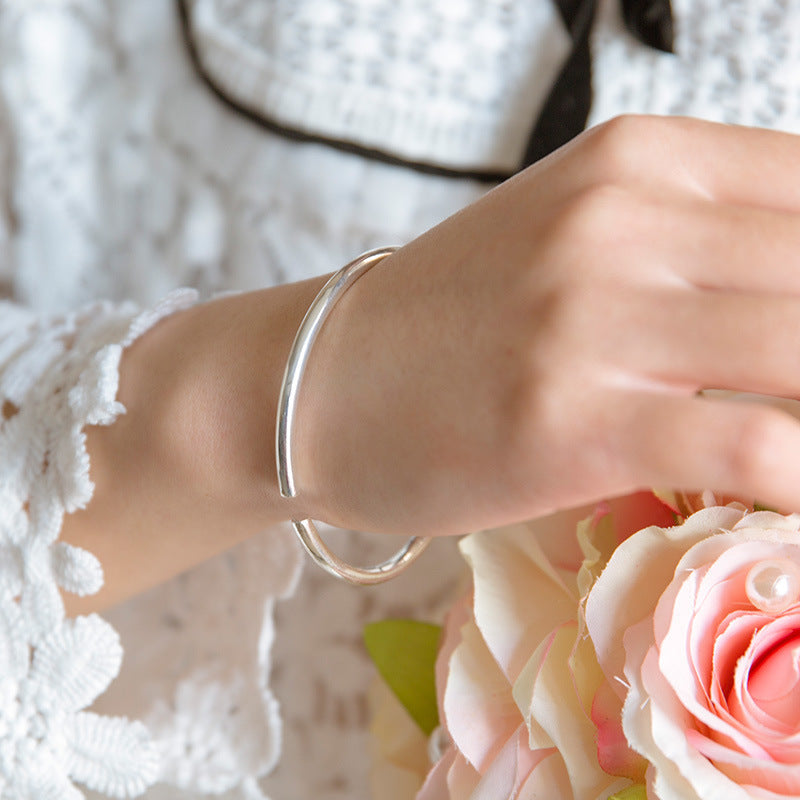 Women's & Men's Female Glossy Fashion Sier-plated Solid For Bracelet