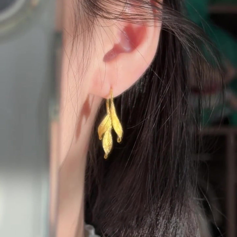 Women's Brushed Leaf-shaped Light Luxury Minority High-grade Leaf Earrings