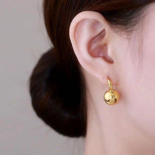 Metal Ball Ear Clip Temperament Entry Lux French Minority Earrings