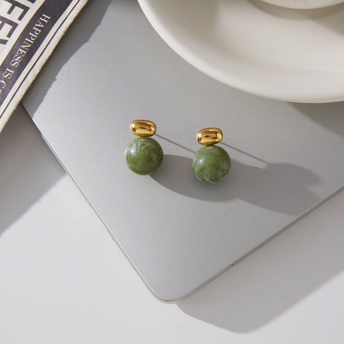 Steel Green Resin Niche High-grade Light Luxury Stud Earrings