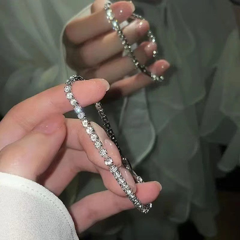 Good-looking Zircon Flower Cartoon Female Special Interest Light Luxury Advanced Bracelet