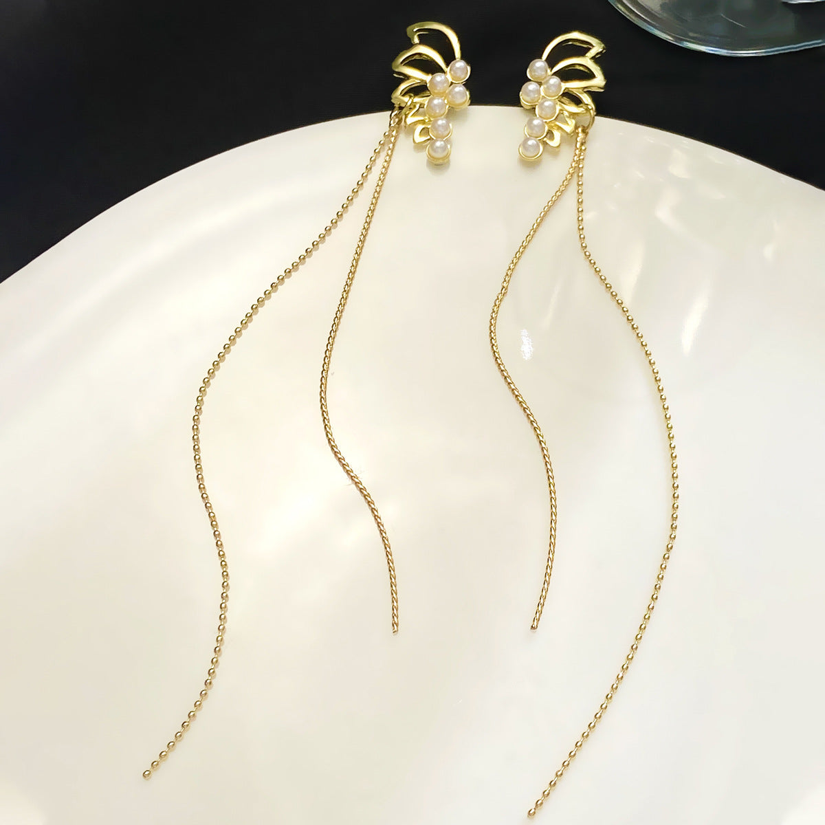 Women's Long Fringe Fashionable High-grade Design Sense Exaggerating Unique Earrings