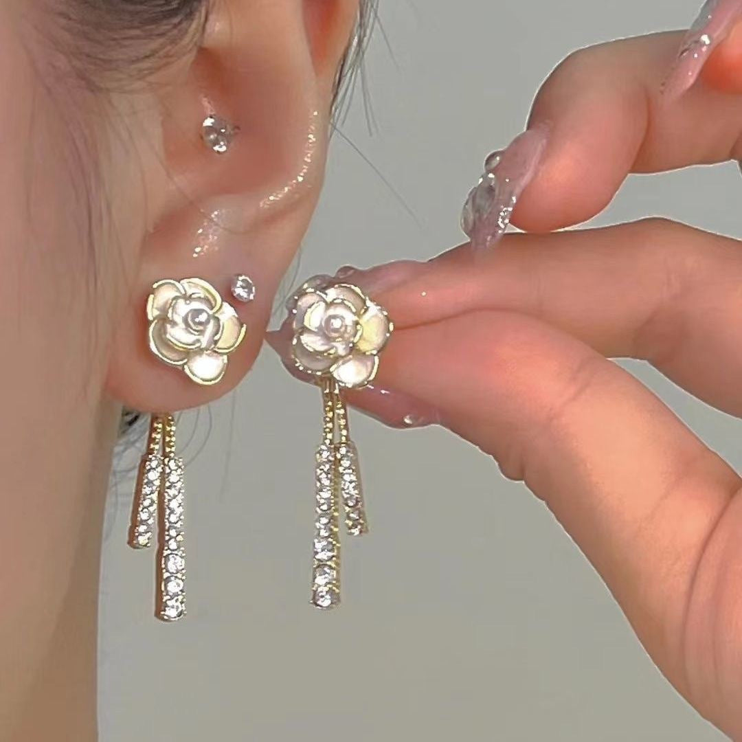 Mosquito Coil No Pierced High-grade Sense Pearl Vintage Flower Ear Clip
