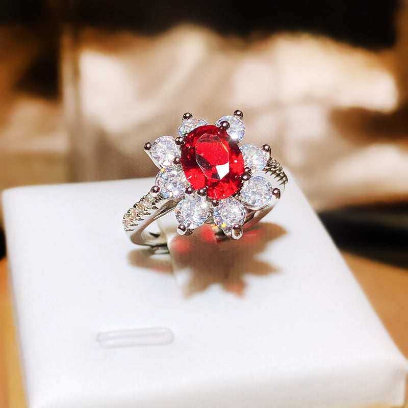 Ruby portant des bagues de couleur princesse pleines de diamants