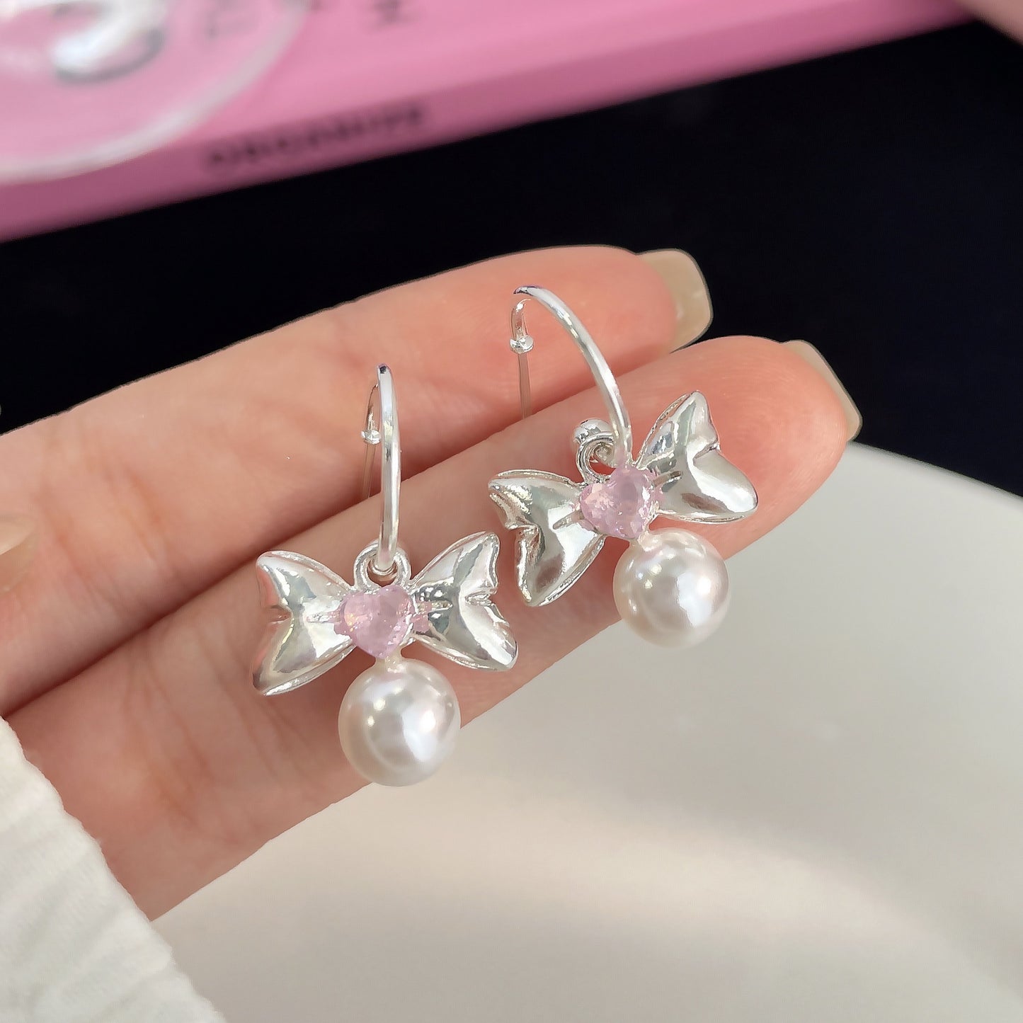 Boucles d'oreilles pendantes avec nœud pour femme, niche d'amour de haute qualité