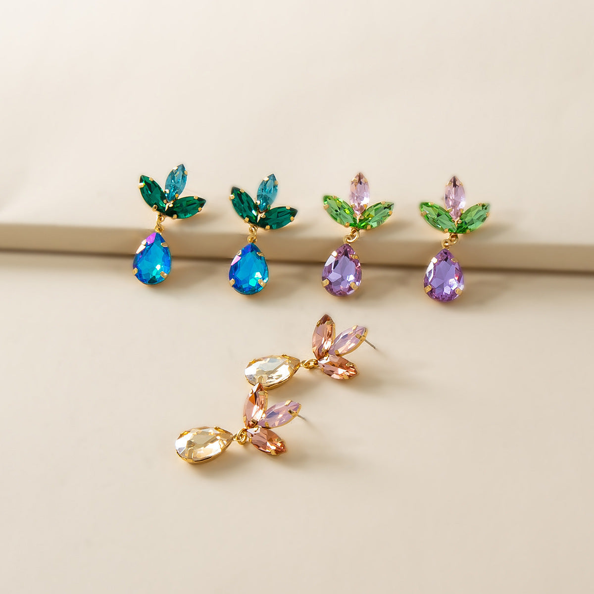 Fashion Personality Drop-shaped Leaf Long Simple Stud Earrings