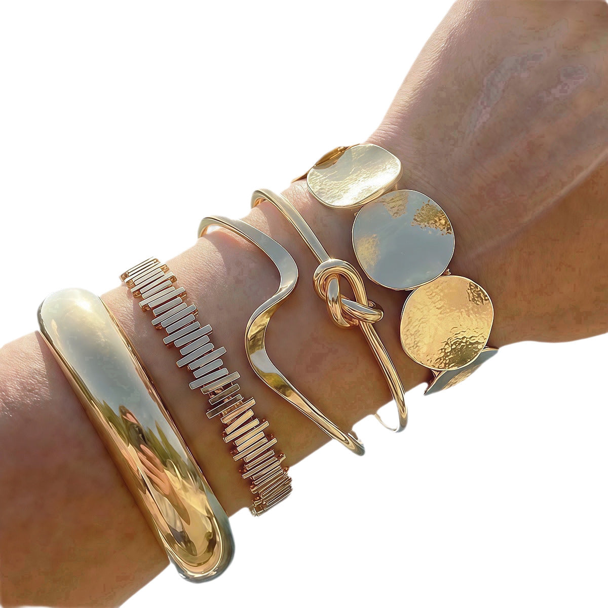 Durable Glossy Iron Alloy Handmade Gold-plated Bracelets
