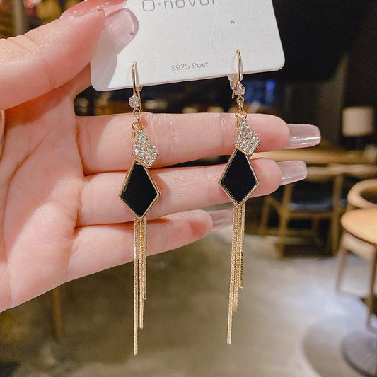 Rhinestone Micro Inlaid Diamond Shaped Tassel Earrings