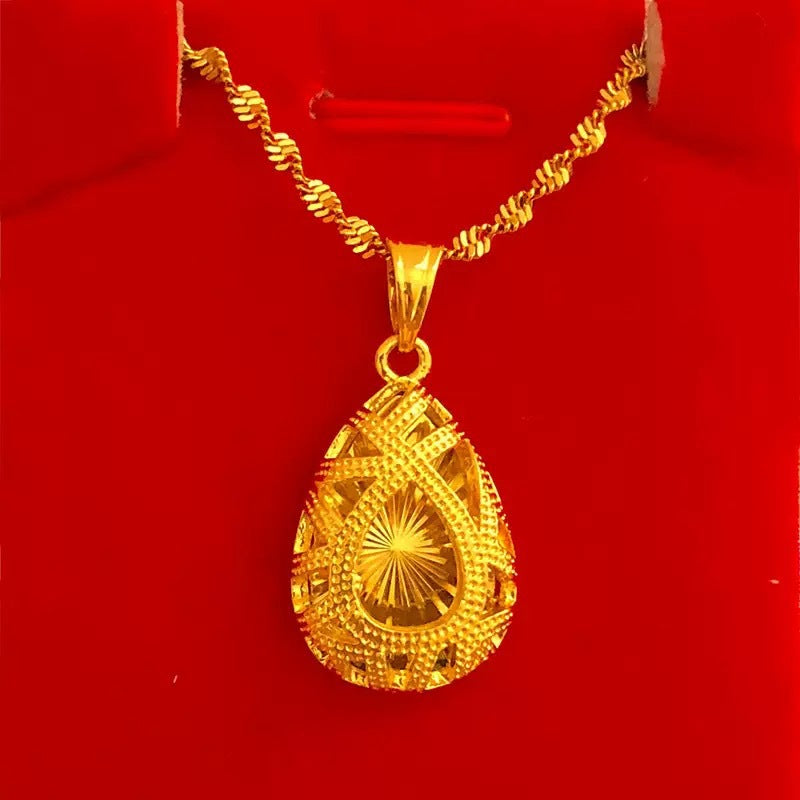 Women's Hollow Drops Elegant Imitation Gold Clavicle Chain Necklace