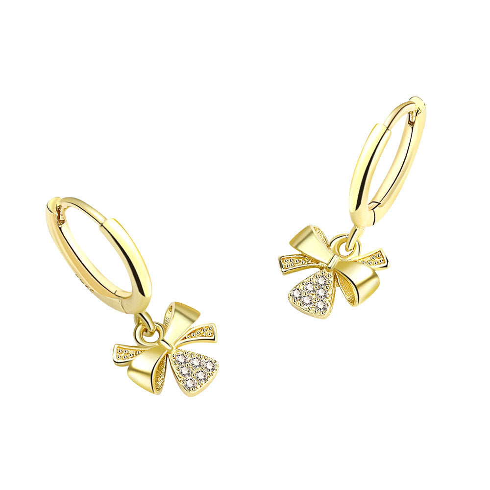 To Match With Fine Diamond Inlaid Earrings