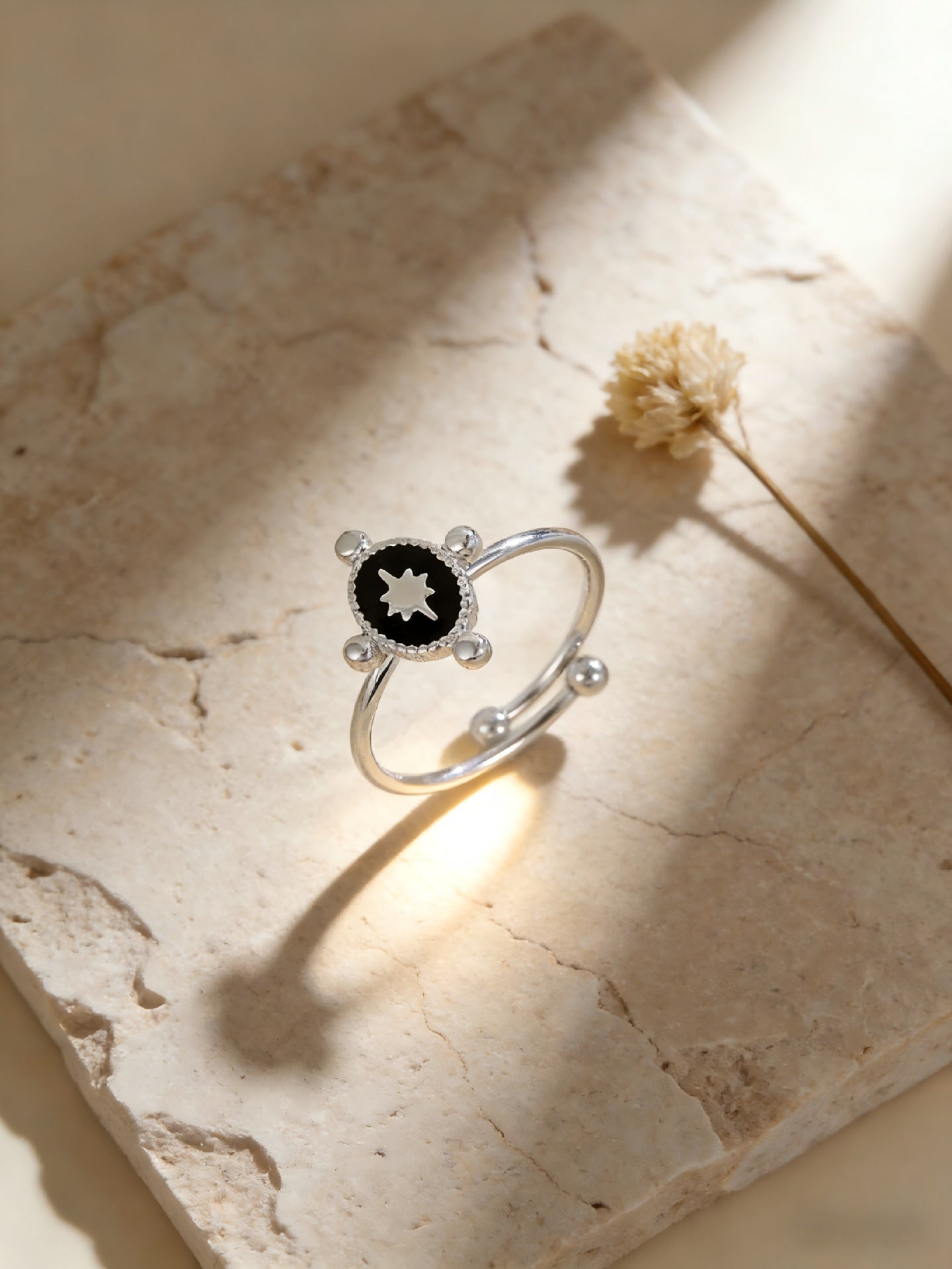 French Retro Asterism Open Light Luxury Minority Ring