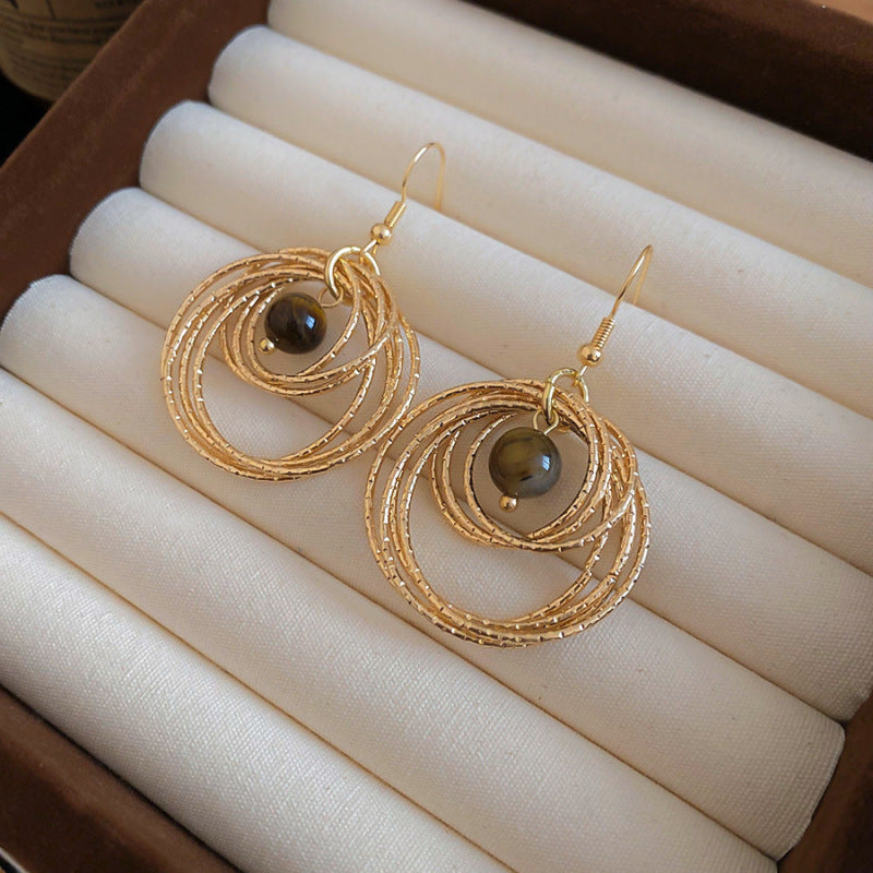 Real Gold Plating Elegance Retro Light Luxury Stud Earrings
