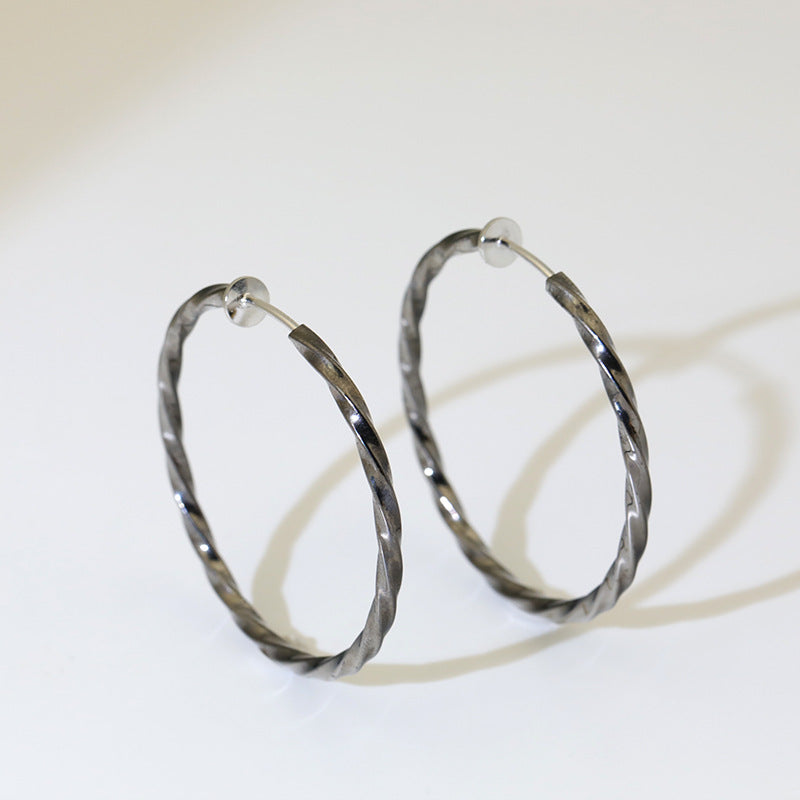 Versatile Glamorous Exaggerated Spring Twisted Big Ear Clip