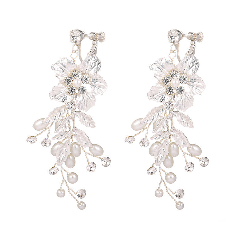 Accessoires d'oreille de mariée faits à la main, boucles d'oreilles à clip en forme de fleur