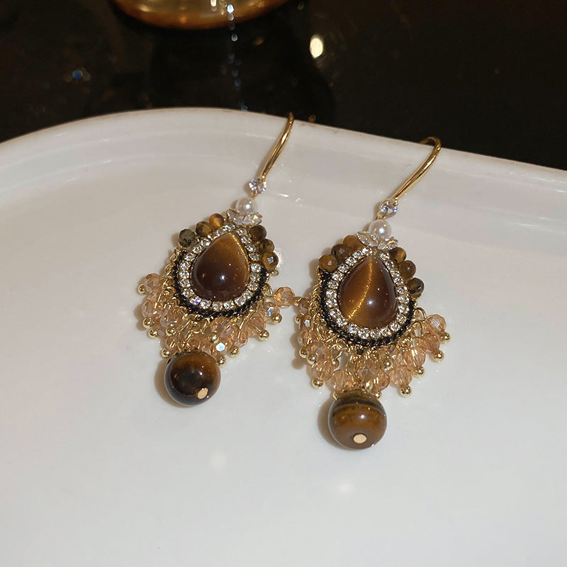 Real Gold Plating Elegance Retro Light Luxury Stud Earrings