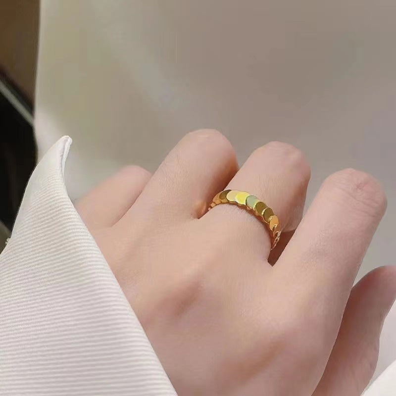 Scale Female Design High-grade Yellow Gold Rings