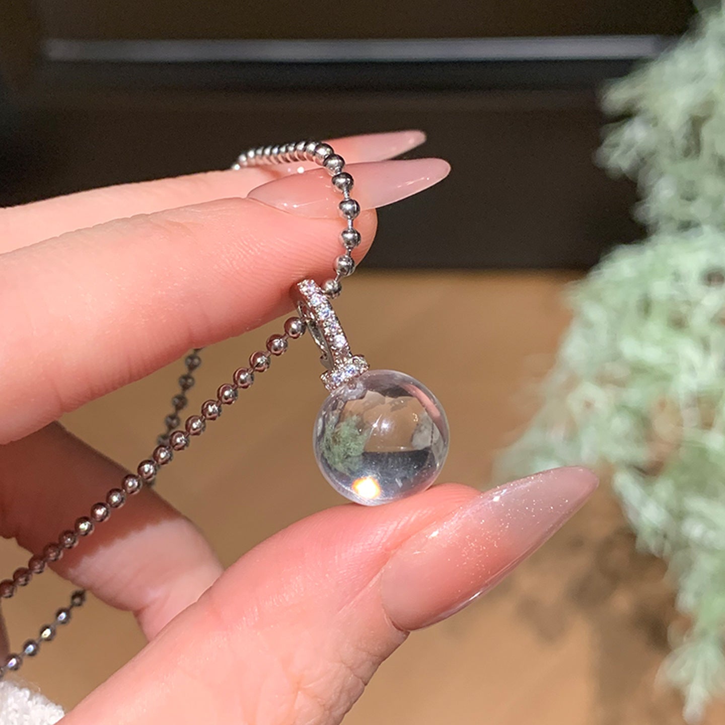 Women's White Crystal Light Luxury Minority Temperament Wild Necklace