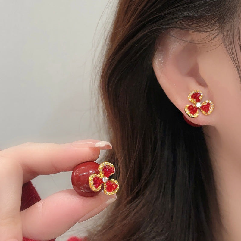 Red Zircon Flower Large Pearl Advanced Earrings