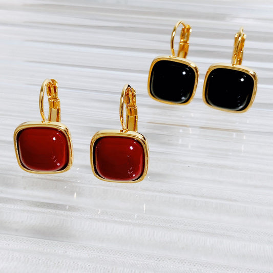 Retro Square Small Dripping Simple Graceful Commuter Design Earrings