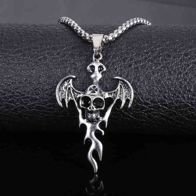 Pendentif crâne de chauve-souris d'Halloween pour hommes, colliers Punk tendance de Style foncé